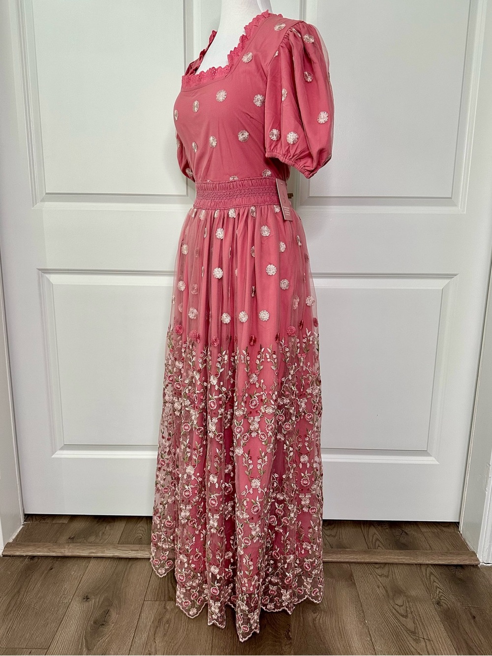 Ivy City Zoey Fairytale Floral Embroidered Garden Party Maxi Dress Pink Small - Picture 2 of 15